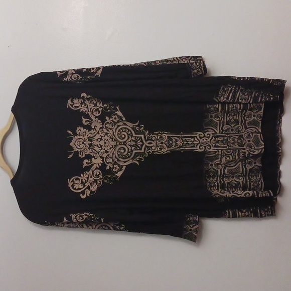 Vanilla Sugar size 1X women's black elbow-length sleeve top. - Picture 8 of 16